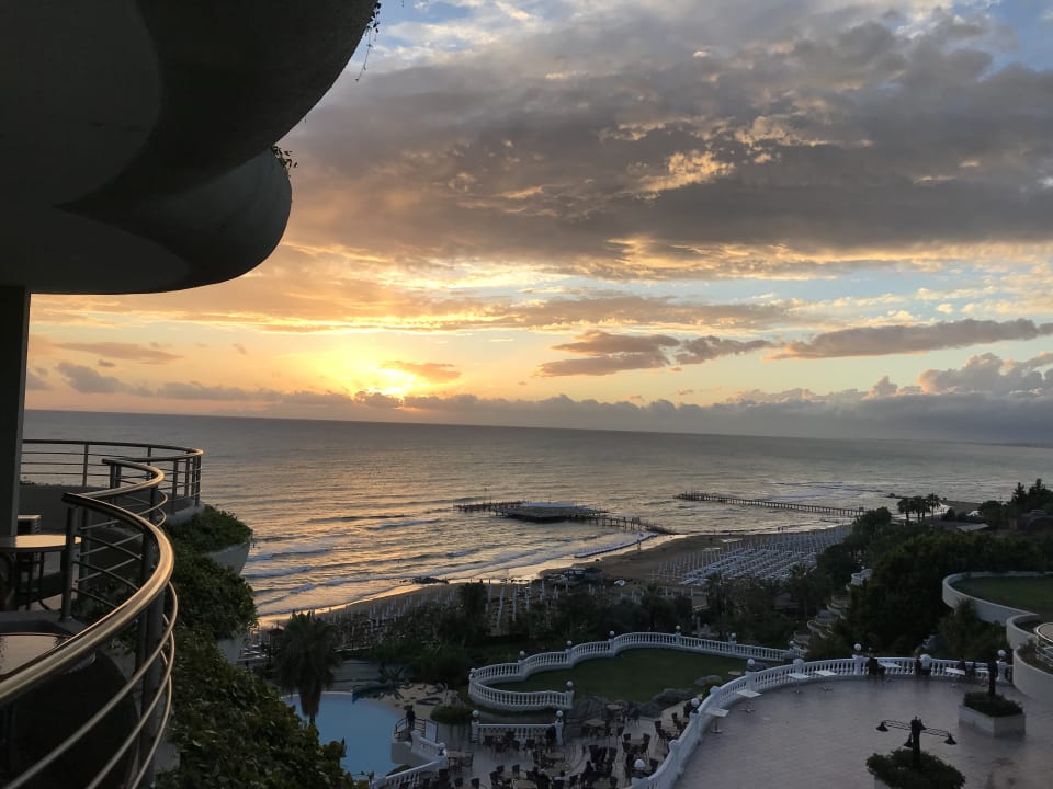 Ausblick Sunrise Queen Luxury Hotel