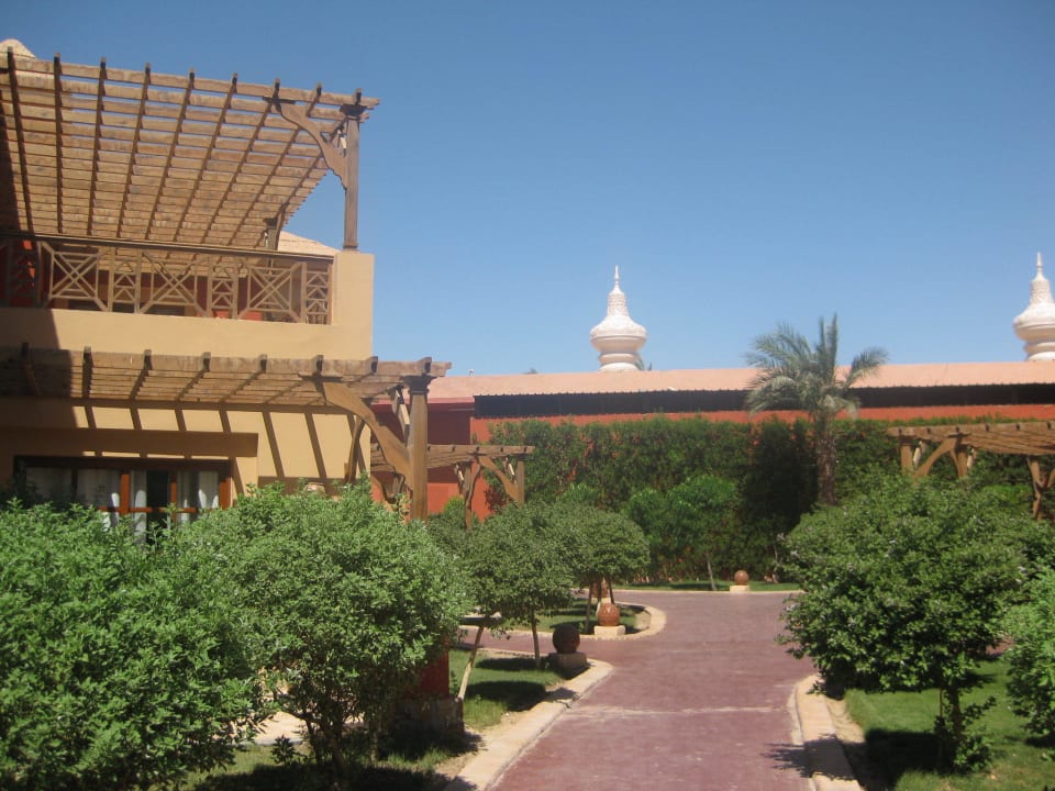 Sehr schöne Aussenanlage Pickalbatros Alf Leila Wa Leila Resort - Neverland Hurghada