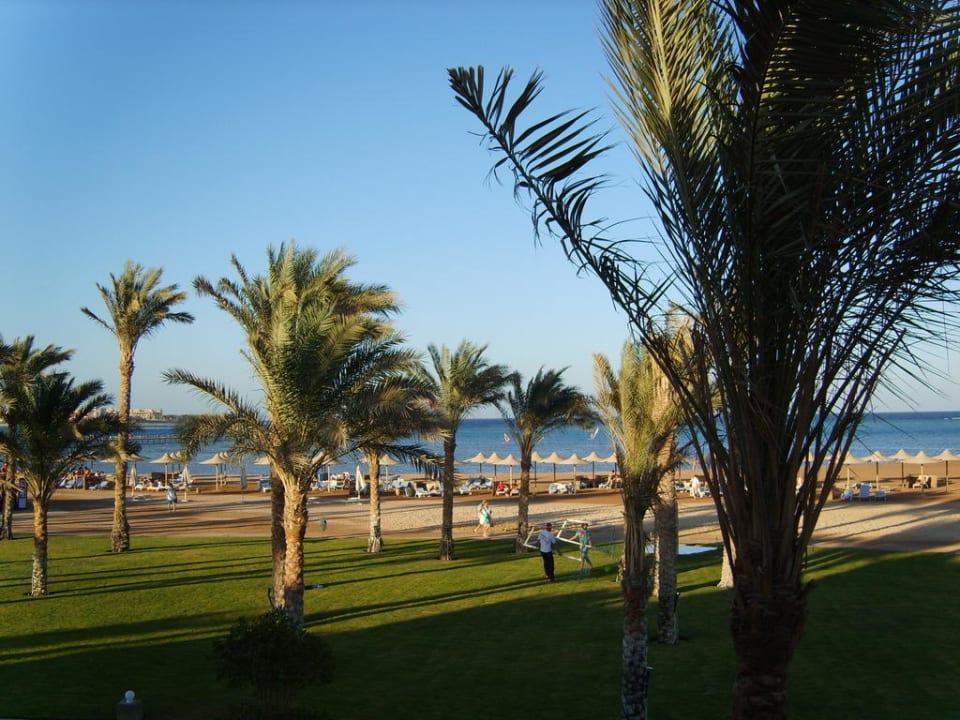 Вид на пляж и море Stella Beach Resort & Spa Makadi Bay