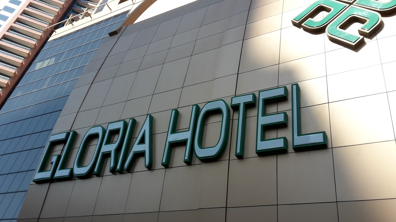 Außenansicht Two Seasons Hotel & Apartments