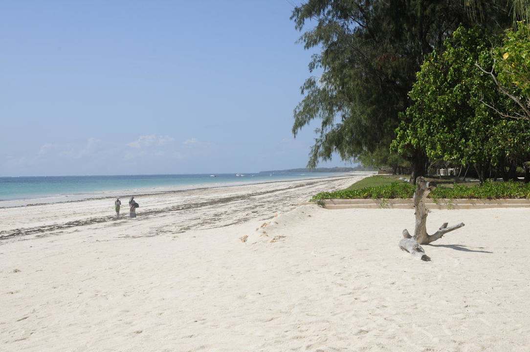 Strand Hotel Karibuni Rafiki Beach Resort