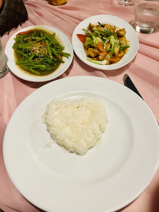 Gastro Dara Samui Beach Resort