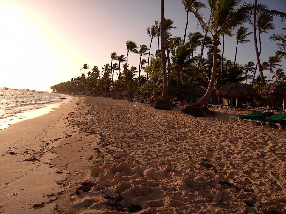 Strand Hotel Grand Palladium Palace Resort, Spa & Casino