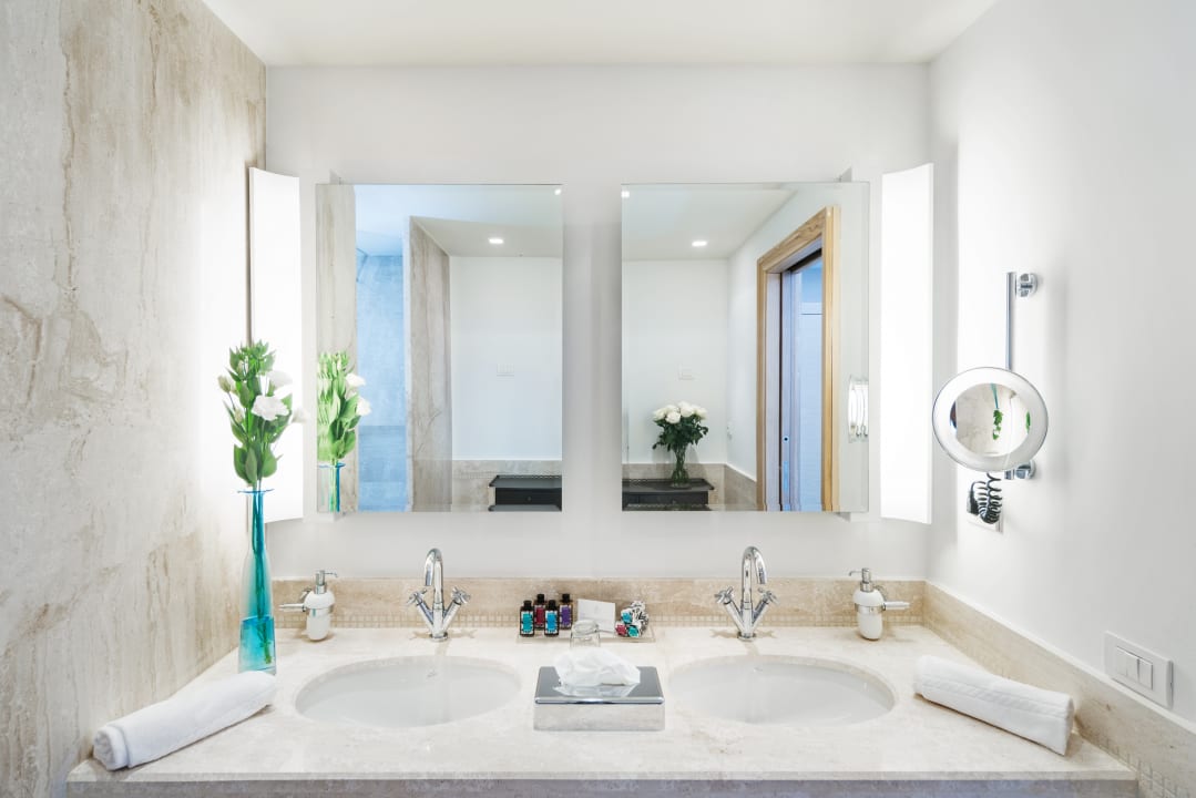 Zimmer Is Arenas Resort