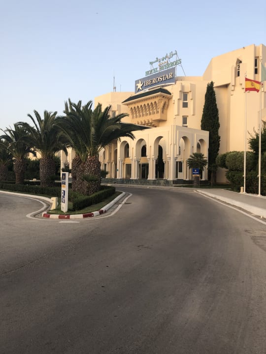 Außenansicht Iberostar Waves Averroes