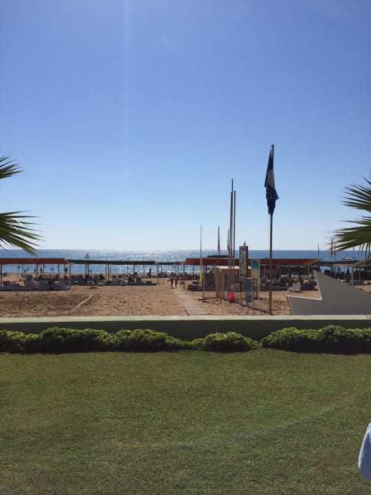 Hotel und Anlage super gelegen. Das war's aber auch Kamelya Aishen Club