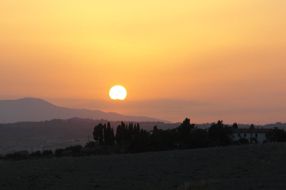 Abendlicher Blick von der Terrasse Hotel Benintendi