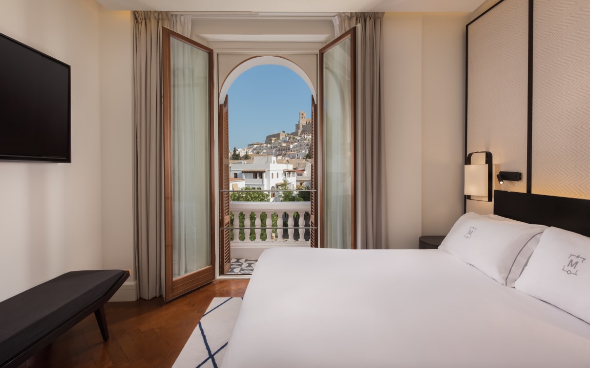 Zimmer Gran Hotel Montesol Ibiza, Curio Collection by Hilton