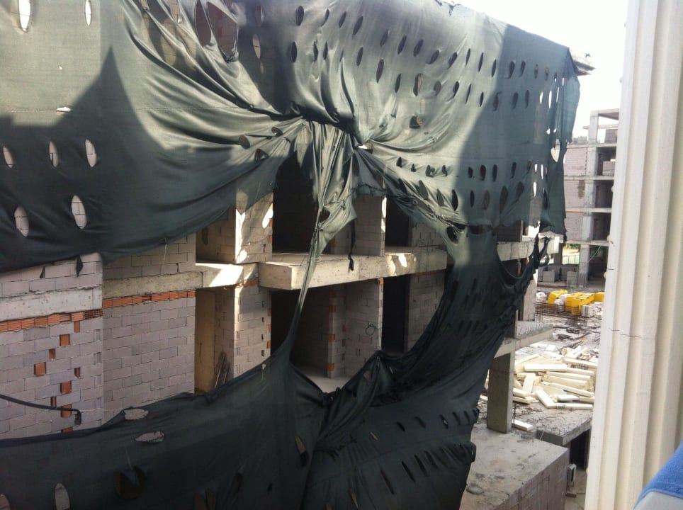 Ausblick auf ein neues Hotel nebenan Dream World Resort & Spa