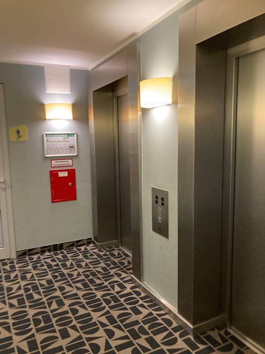 Zimmer ibis budget Köln Messe