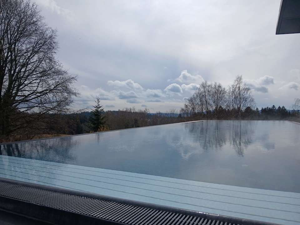 Außenansicht 1. Bier & Wohlfühlhotel Gut Riedelsbach