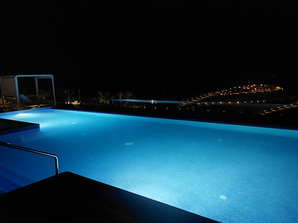 Pool H10 Costa Adeje Palace