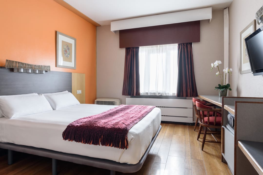 Zimmer Hotel Quindós