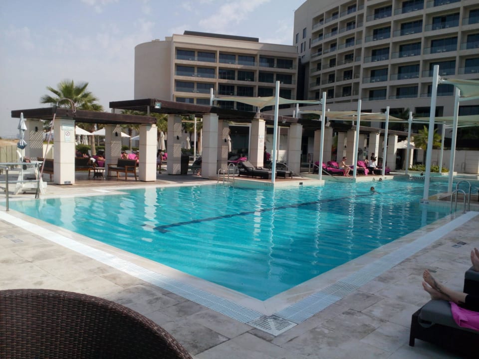 Der Pool Crowne Plaza Hotel Yas Island