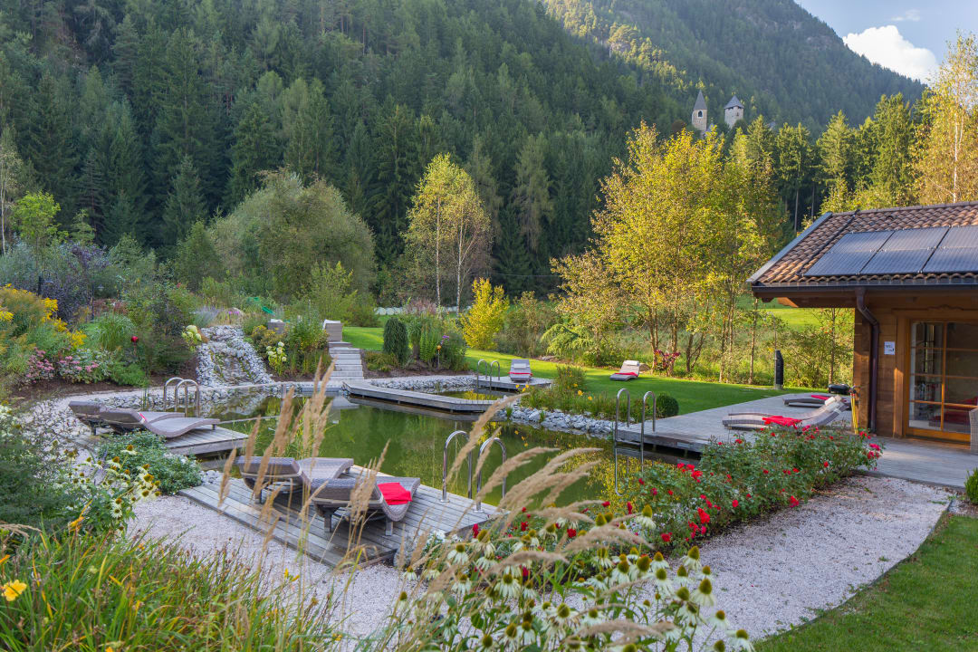 Pool Hotel Burgfrieden