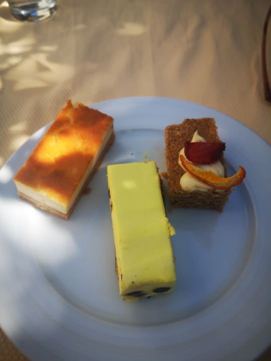 Gastro Can Garden Resort