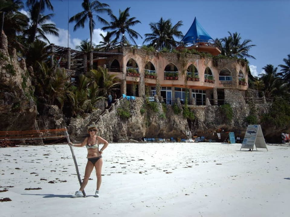 Mittel-Schiff des Hotels-Italienisches Restaurant Bahari Beach Hotel