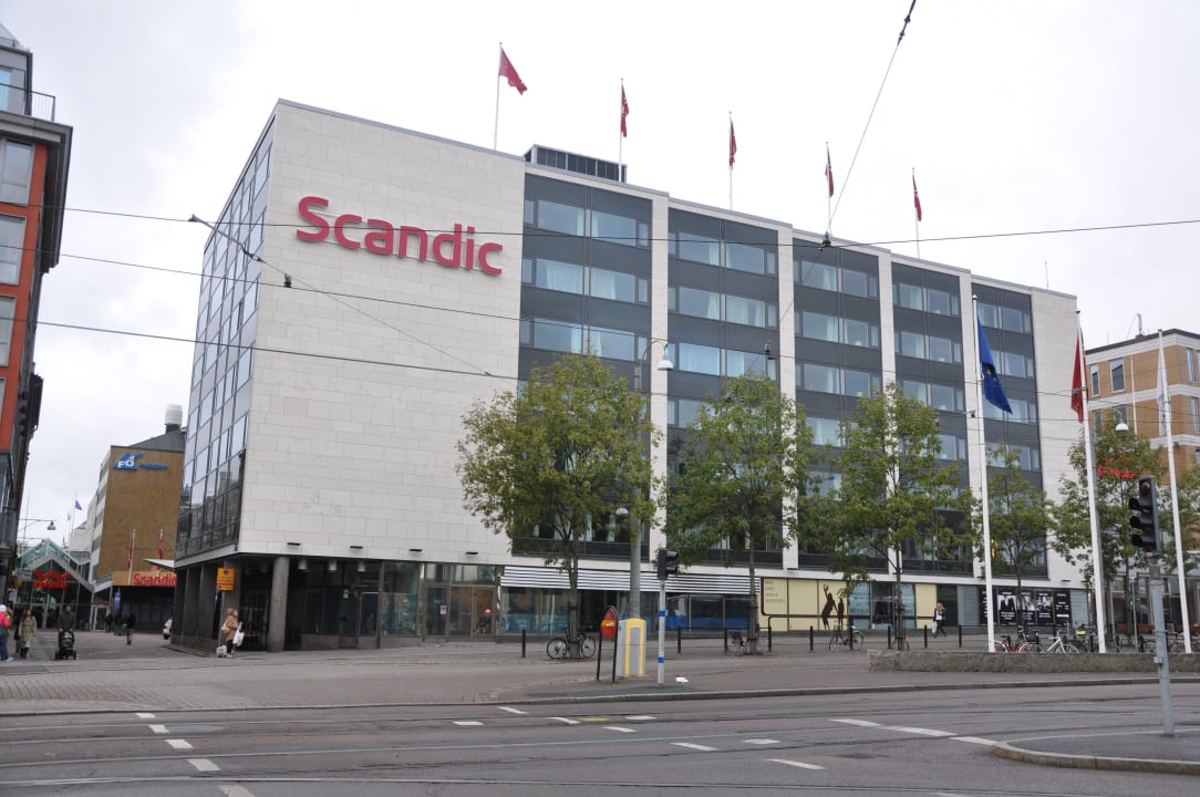 Straßenseite Scandic Hotel Europa