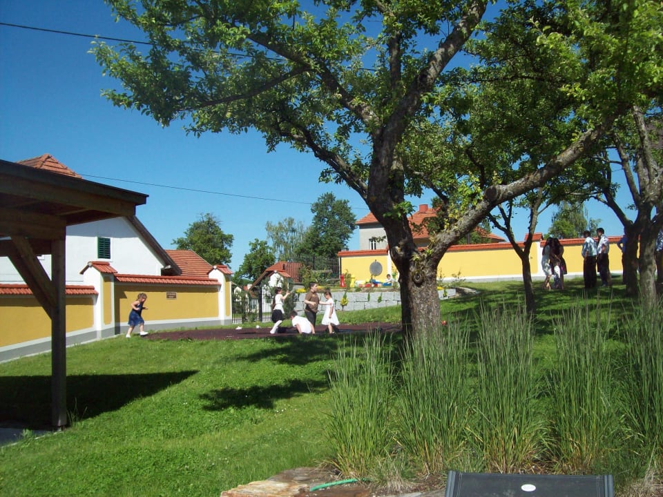 Gartenanlage Hotel Reiterhof Pichler und Nebenhäuser