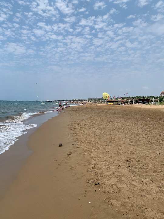 Strand Hotel Victory Resort