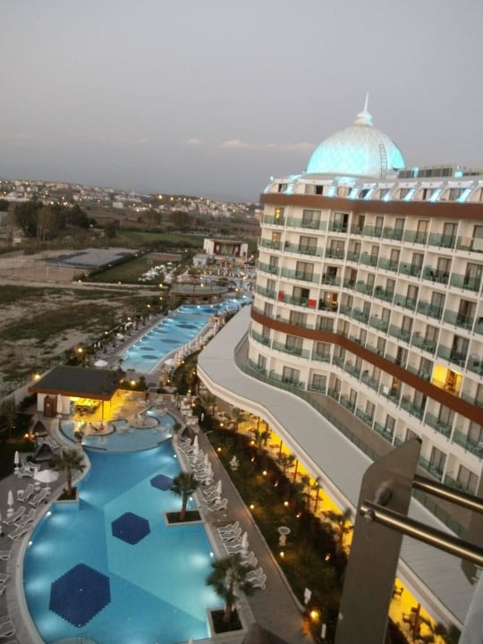 Ausblick über Poollandschaft Dream World Aqua Hotel