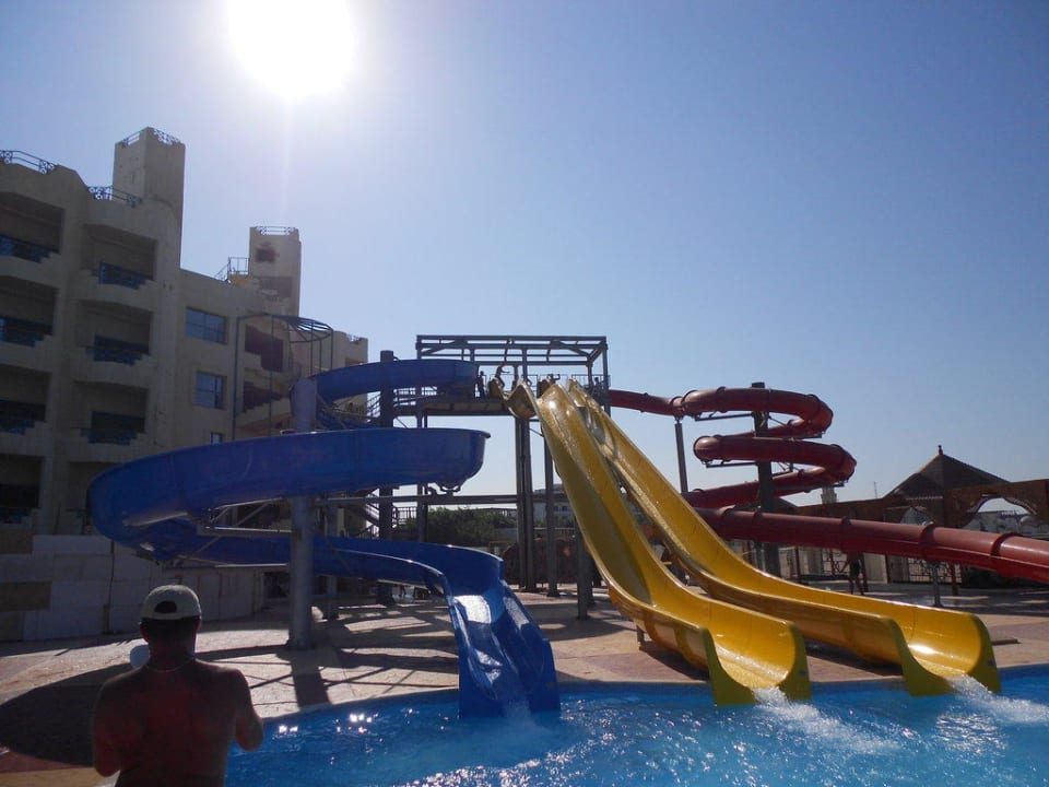 Super zjeżdżalnie Moreno Horizon Spa & Resort