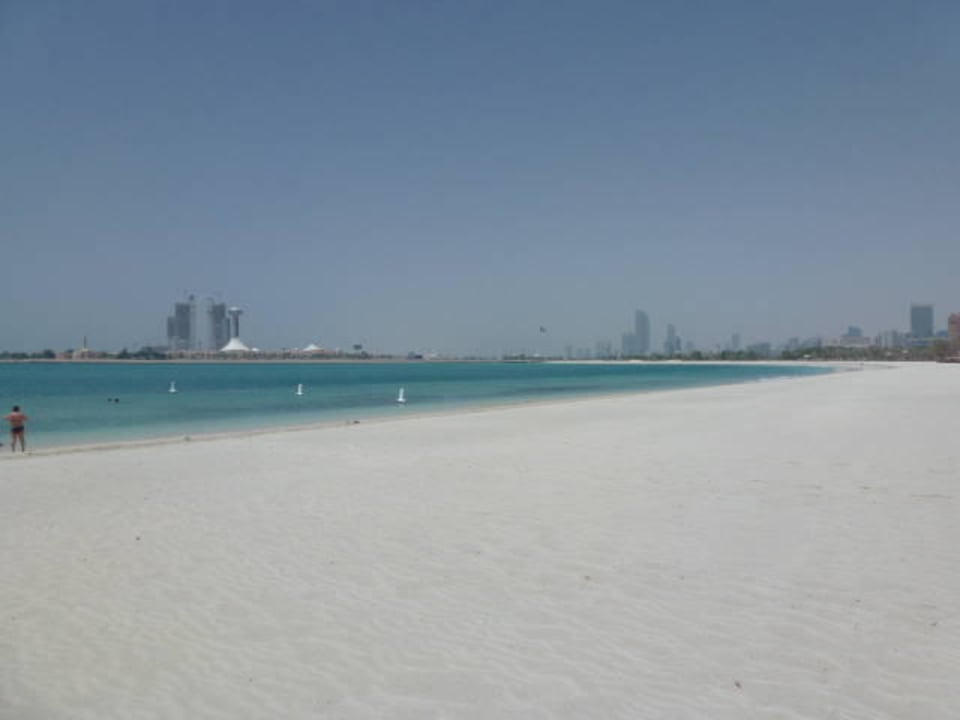 Strand Emirates Palace Mandarin Oriental