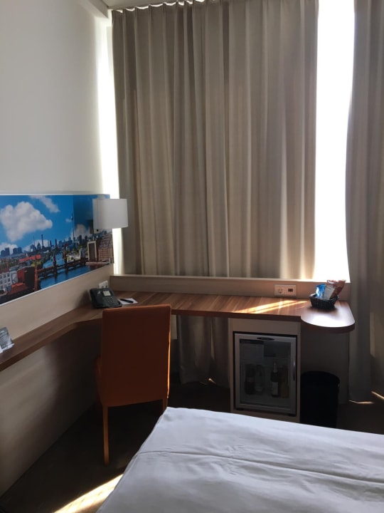 Zimmer H+ Hotel Berlin Mitte