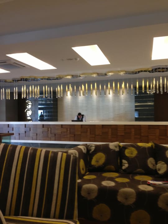 Lobby Terrace Elite Resort