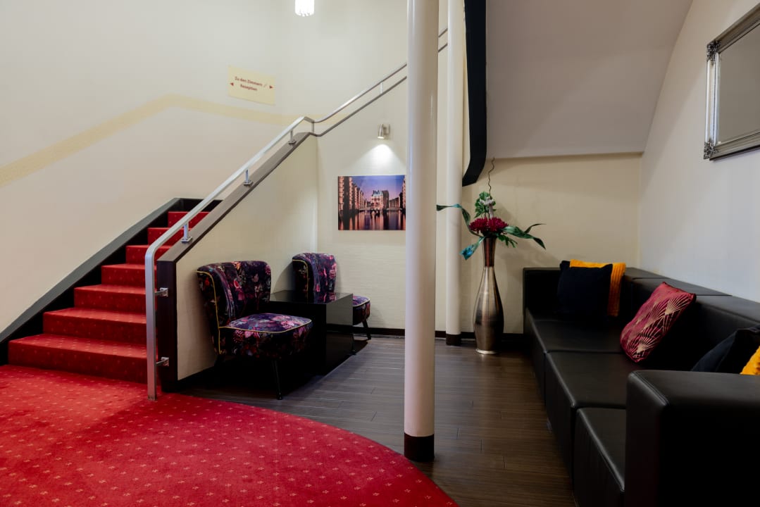 Lobby Hotel Graf Moltke