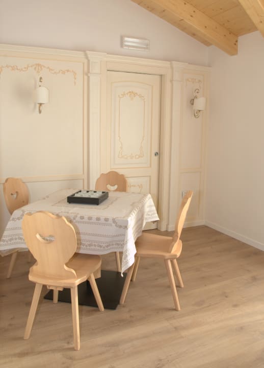 Saletta con angolo cottura B&B Fior di Bosco