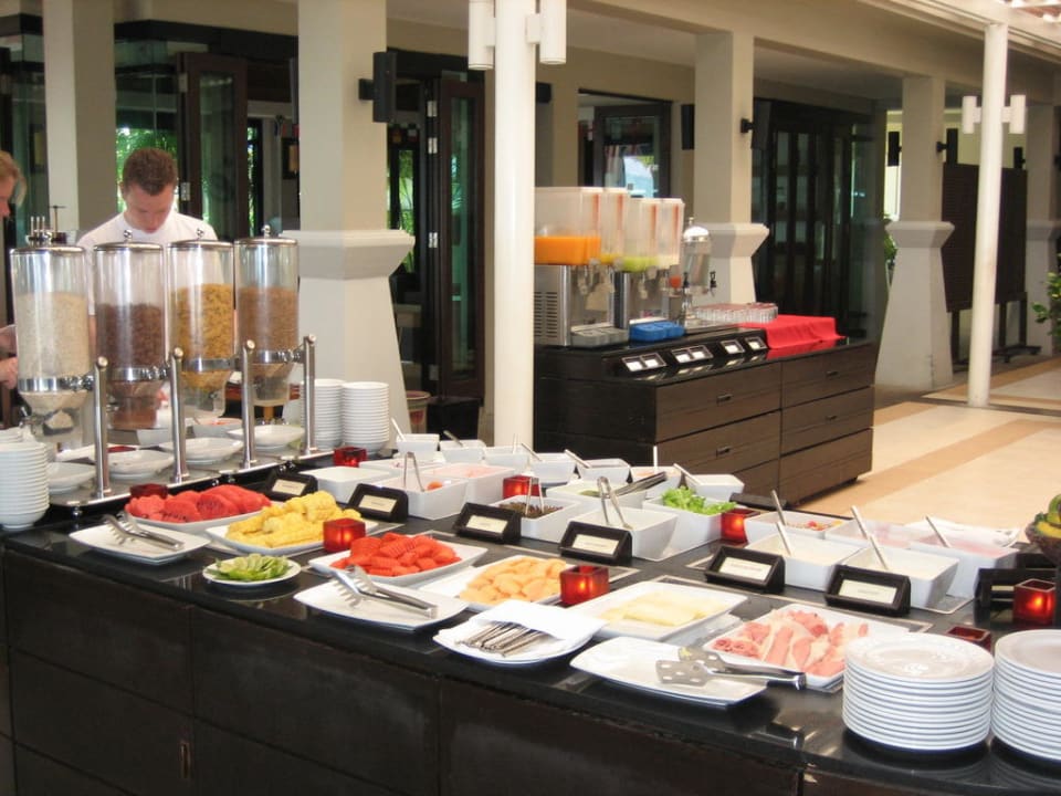 Teil vom Frühstücksbüffet La Flora Khao Lak