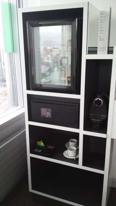 Kühlschrank INNSiDE by Meliá Düsseldorf Hafen