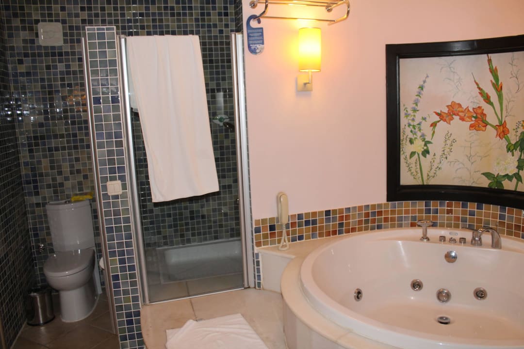 Badezimmer oben Starlight Resort Hotel