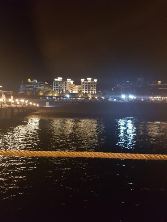 Strand Quattro Beach Spa & Resort