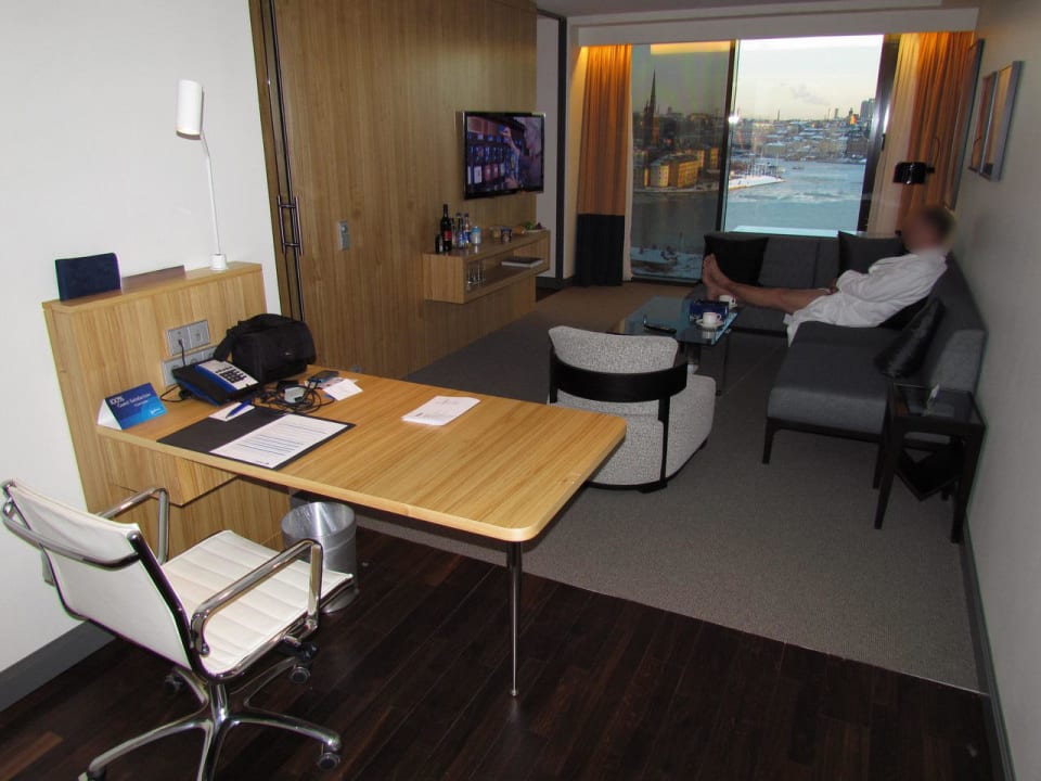 Junior suite 1534 Radisson Blu Waterfront Hotel