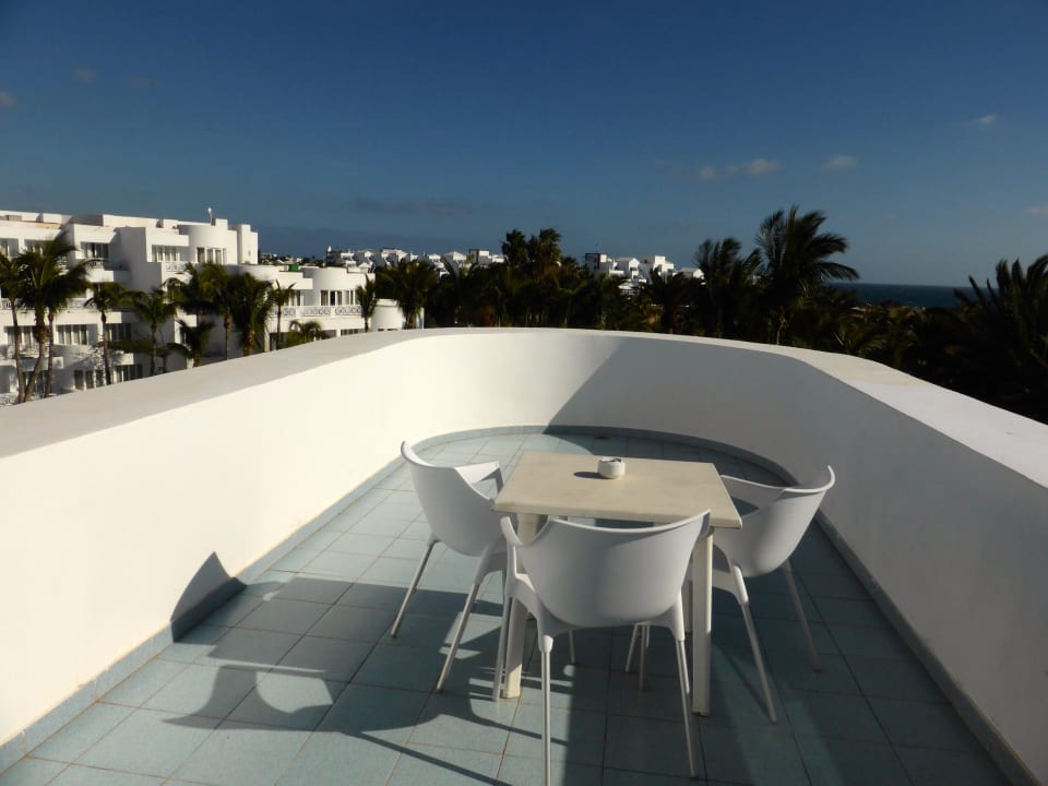 Balkon zum Zimmer in der 4.Etage Hipotels La Geria