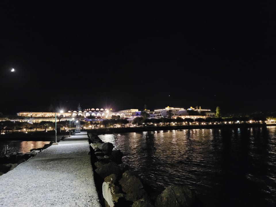 Außenansicht TUI BLUE Oceanis Beach and Spa Resort