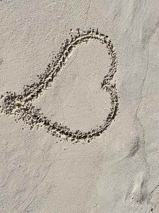 Strand Brennia Kottefaru