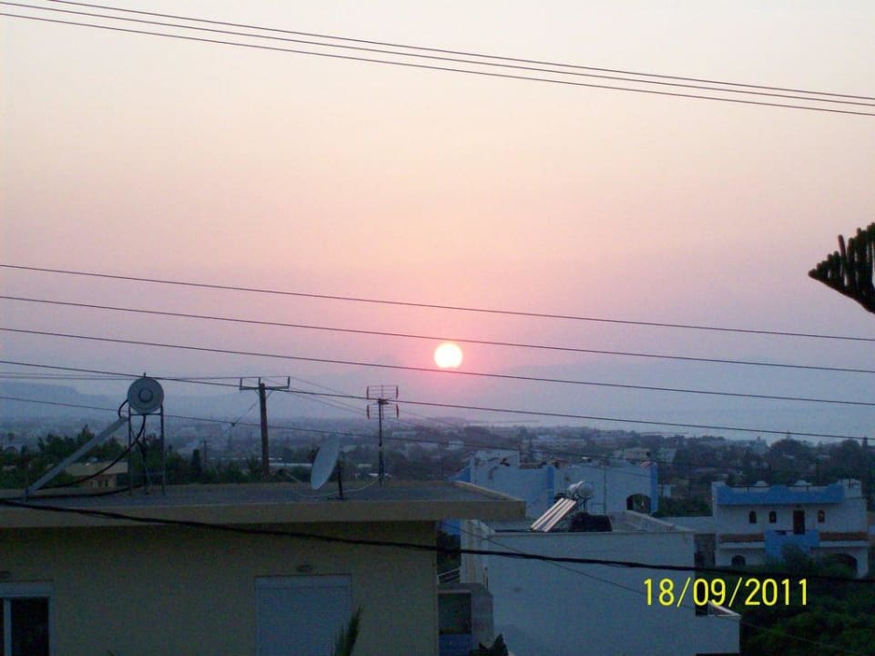 Am Abend vom Balkon TUI SUNEO Chrissi Amoudia