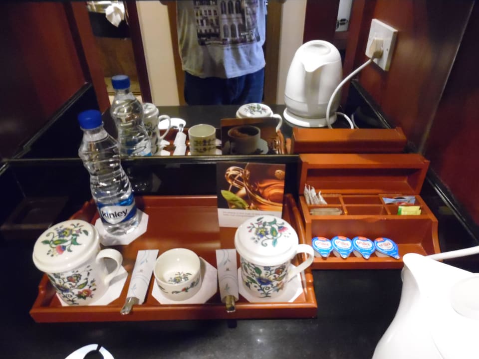 Zimmer 722 - Minibar Hotel Sheraton New Delhi