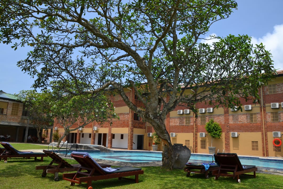 Pool Nummer 2 The Long Beach Resort