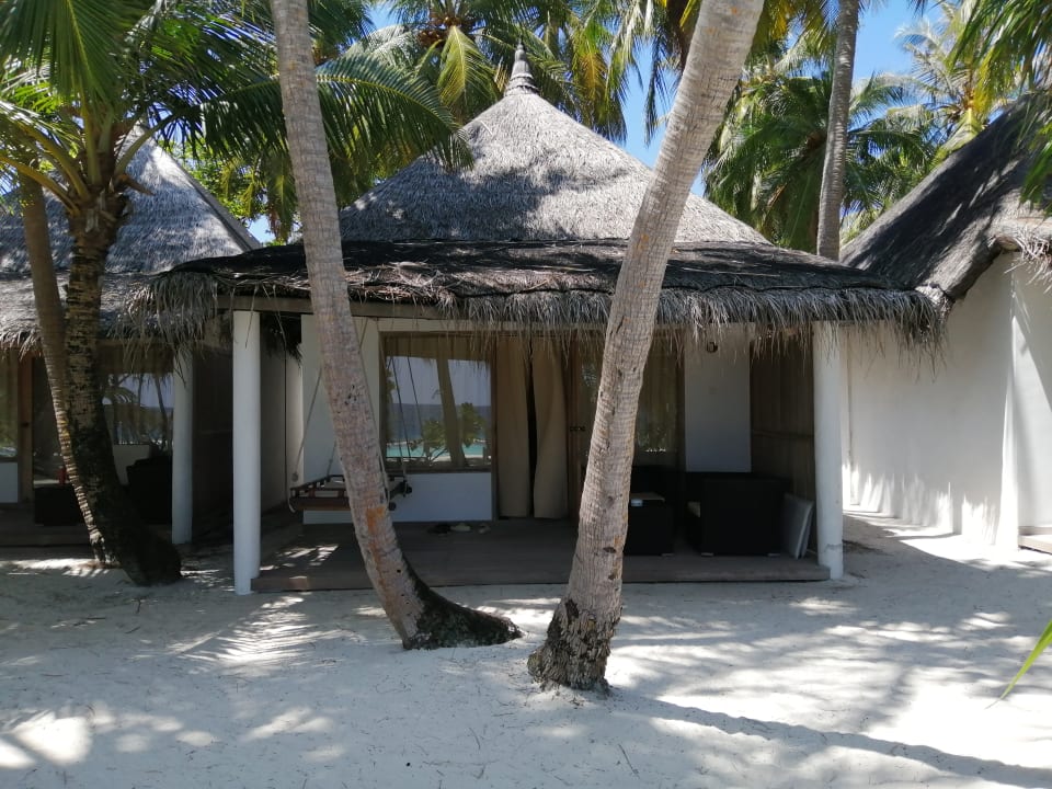 Zimmer Angaga Island Resort