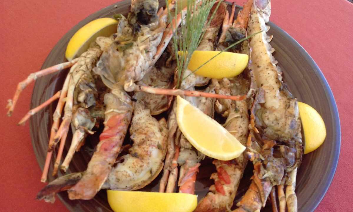 Restaurant Pallagino Charming Beach Side Villa