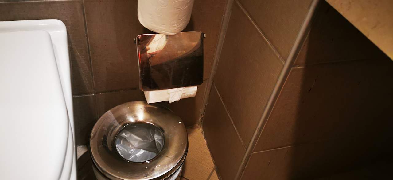 Zimmer Kamelya Aishen Club