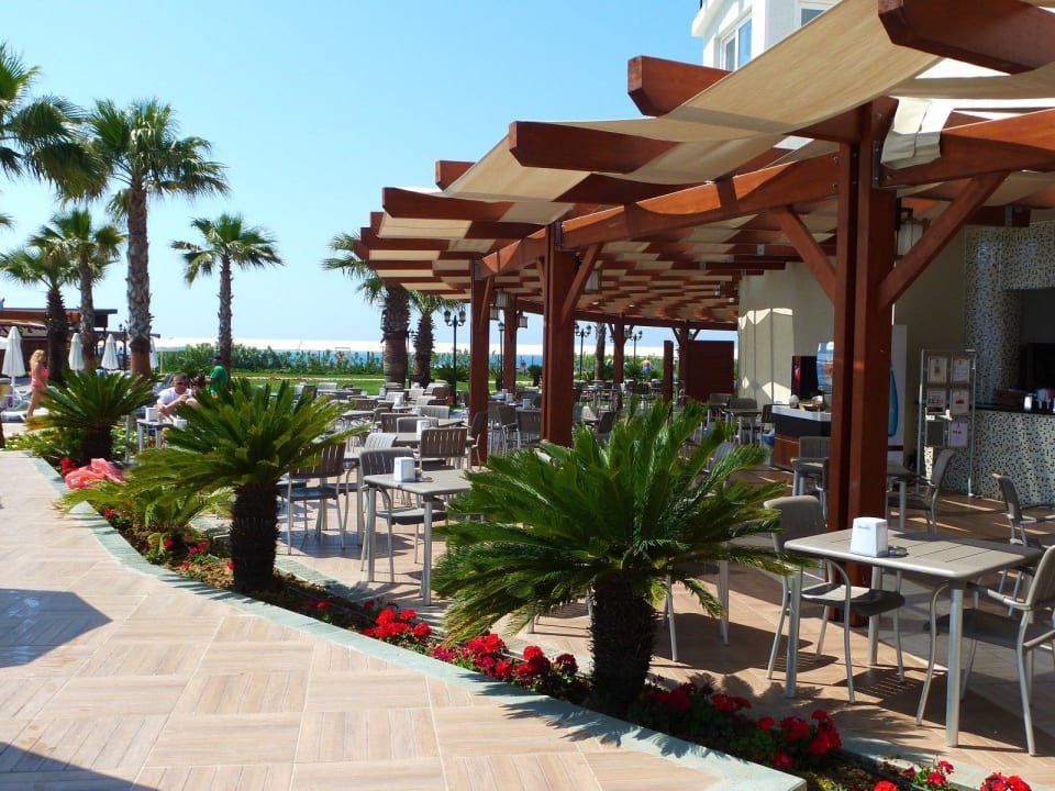 Theater Snackbar Pool Kirman Belazur Resort & Spa