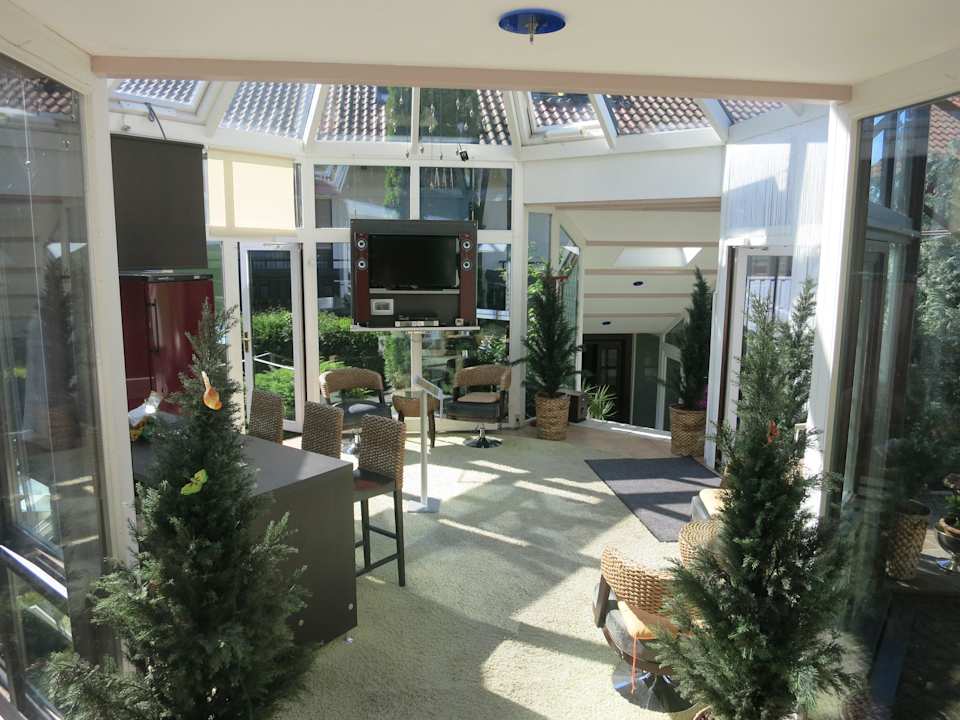 Eingangsbereich Hotel Rebekka mit Haus am Brühl