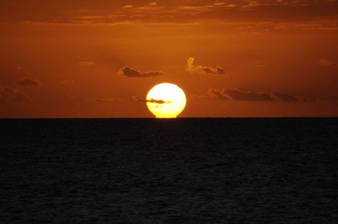 Hinter dem Hotel Parque Santiago IV Official