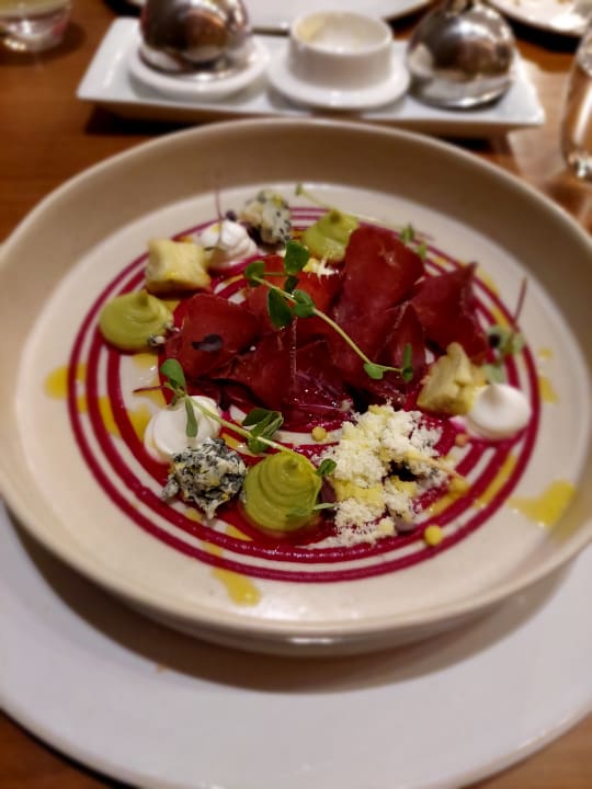 Gastro Acanthus Cennet Barut Collection