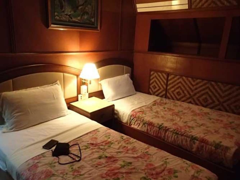 Garden View Deluxe Bungalow 325 Hotel Coral View Island Resort